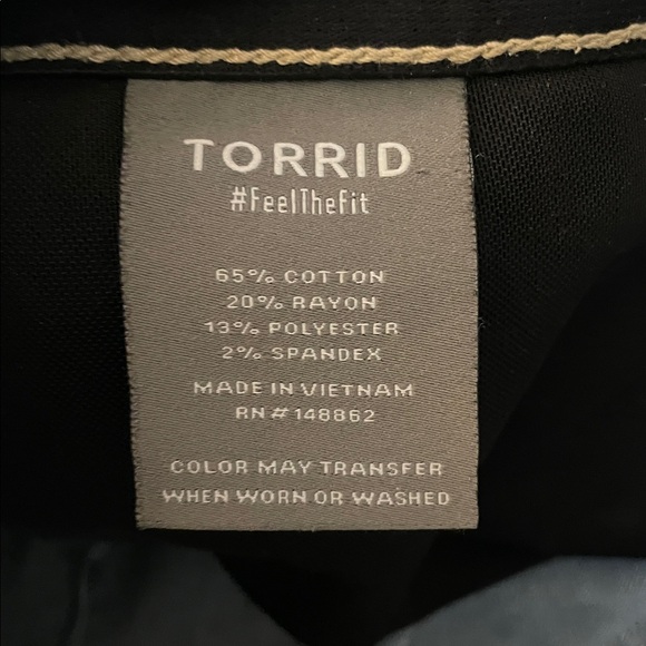 EC Torrid Bombshell Wide Leg Super Soft Medium Wash Jeans - Size 12R - Picture 5 of 5